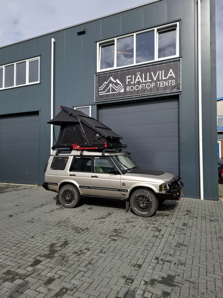 Fjällvila UppTäcka rooftop tent discovery